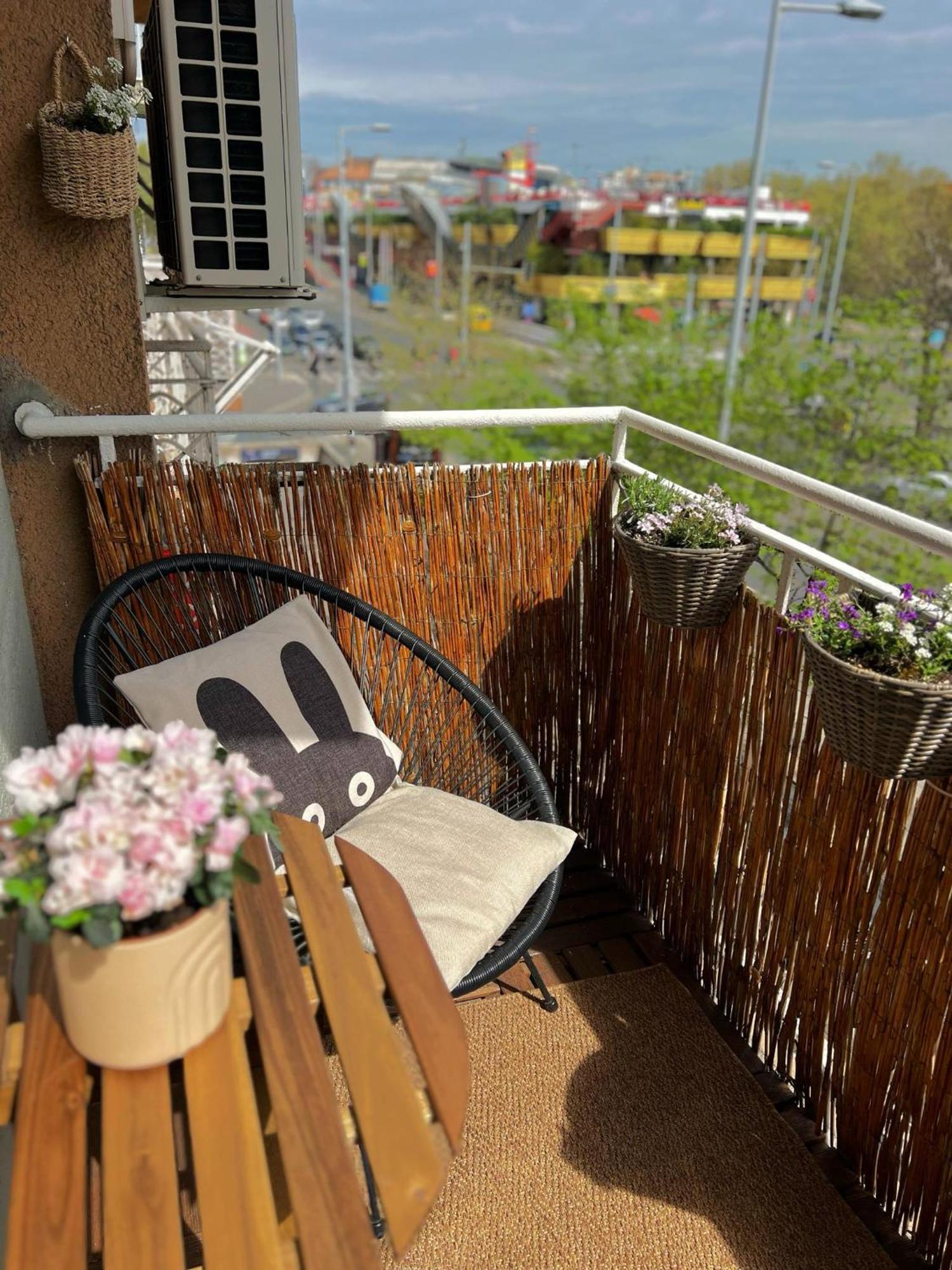 West Budapest Apartman Eksteriør bilde